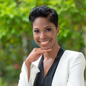 Meet your Posher, Lamonica